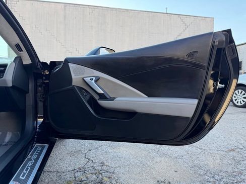 Used 2019 Chevrolet Corvette Z06 RWD image 9