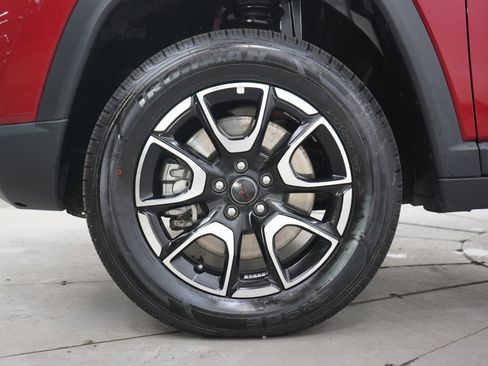 Used 2025 Jeep Compass Trailhawk AWD/4WD image 28
