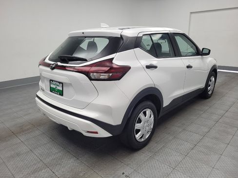 Used 2024 Nissan Kicks S FWD image 9