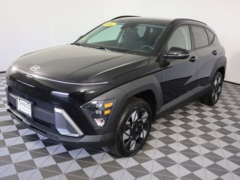Certified 2024 Hyundai Kona SEL w/ Convenience Package AWD/4WD image 4