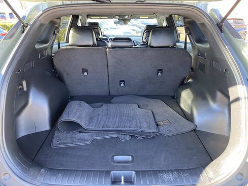 Used 2025 Kia Sportage X-Line image 5