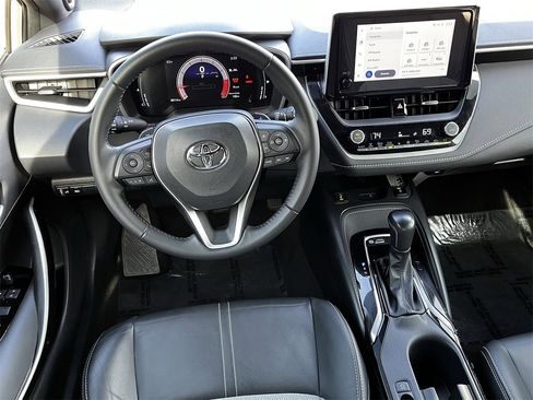 Used 2023 Toyota Corolla XSE image 10