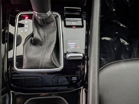 New 2026 Jeep Compass Latitude image 21