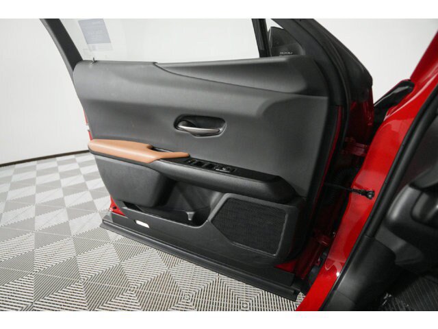 Certified 2025 Lexus UX 300h FWD w/ Accessory Package (Z1) image 12