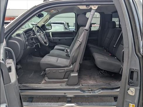 Used 2011 Chevrolet Silverado 1500 LT w/ All-Star Edition AWD/4WD image 17