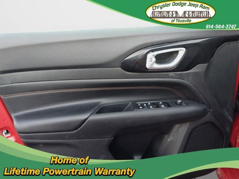 Used 2022 Jeep Compass Limited image 14