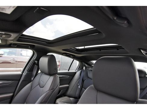 New 2026 Cadillac CT5 V w/ Technology Package RWD image 24