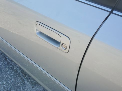 Used 2003 Toyota Avalon XL image 10