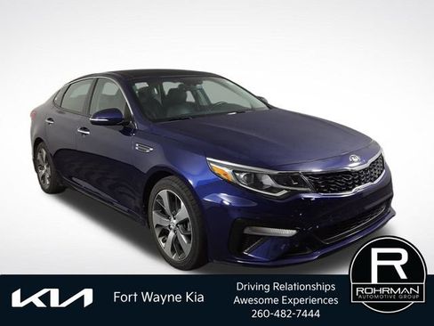 Used 2019 Kia Optima S w/ S Panoramic Sunroof Package FWD image 4