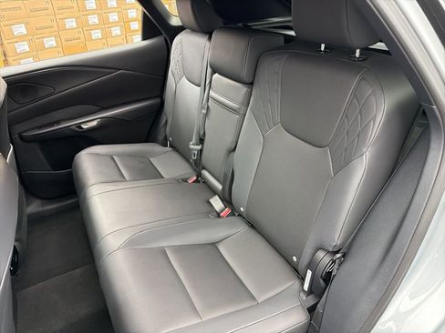Used 2025 Lexus RX 350 Premium image 19