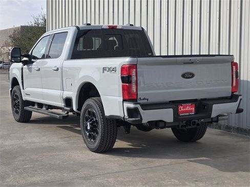 New 2026 Ford F250 Lariat w/ Black Appearance Package image 7