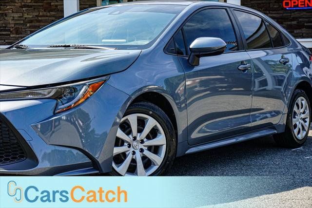 Used 2021 Toyota Corolla LE FWD image 6