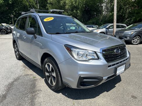 Used 2018 Subaru Forester 2.5i w/ Alloy Wheel Package AWD/4WD image 3