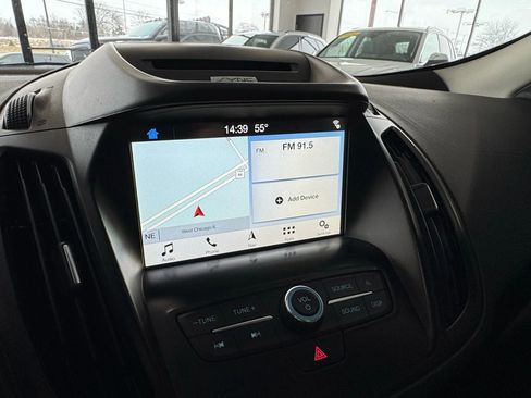 Used 2017 Ford Escape SE w/ Equipment Group 201A image 12