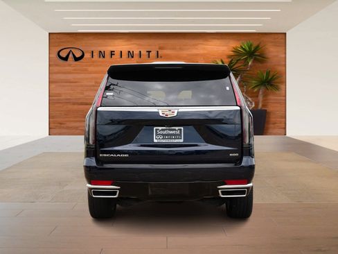 Used 2023 Cadillac Escalade Premium Luxury Platinum image 6