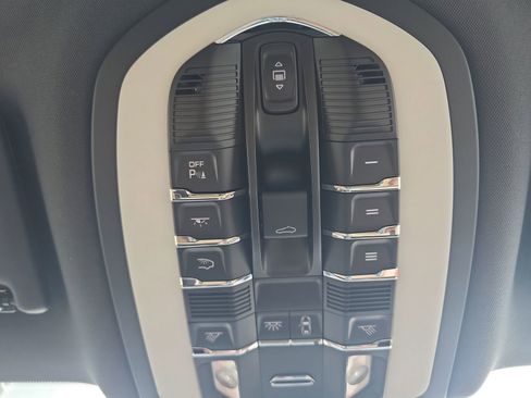 New 2026 Porsche Macan S AWD/4WD image 22