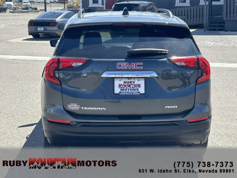 Used 2021 GMC Terrain SLE w/ Driver Convenience Package AWD/4WD image 6