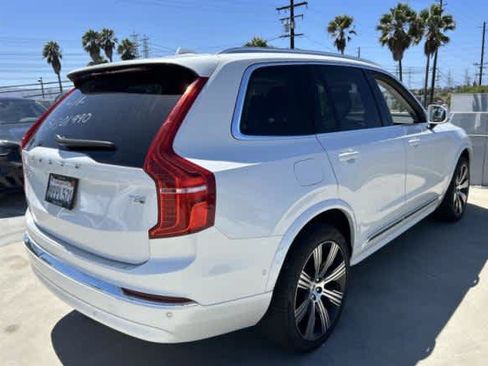 Used 2025 Volvo XC90 T8 Ultra w/ Lounge Package AWD/4WD image 2