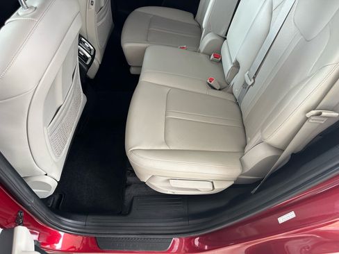 Used 2022 Kia Sorento S w/ Panoramic Sunroof Package FWD image 23