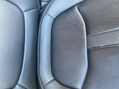 Used 2024 Honda Pilot EX-L image 32