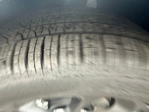 New 2026 Chrysler Pacifica Select w/ S Appearance Package image 28