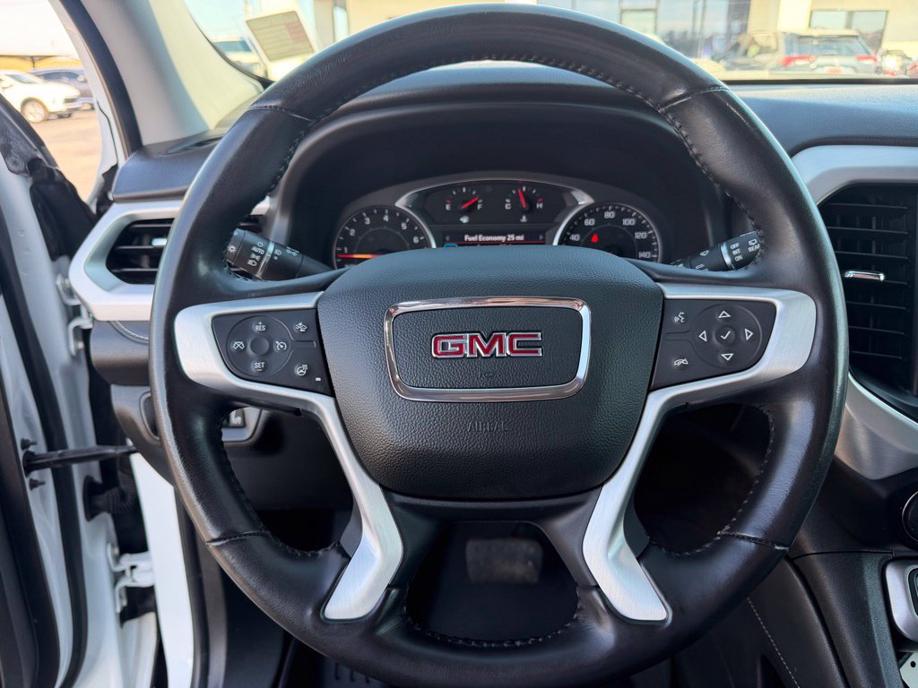 Used 2022 GMC Acadia SLT w/ Preferred Package FWD image 29