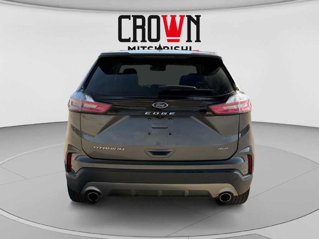 Used 2024 Ford Edge Titanium AWD/4WD image 4