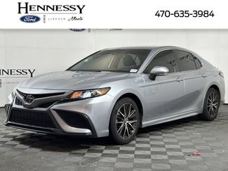 Used 2022 Toyota Camry SE FWD video 1