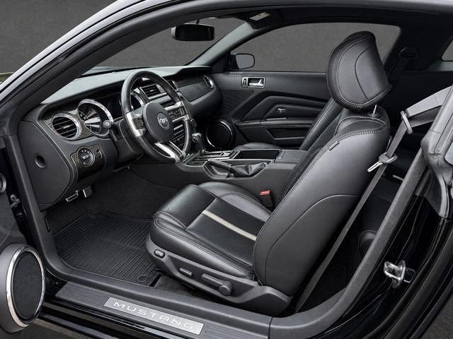 Used 2014 Ford Mustang GT Premium w/ Electronics Package RWD image 7