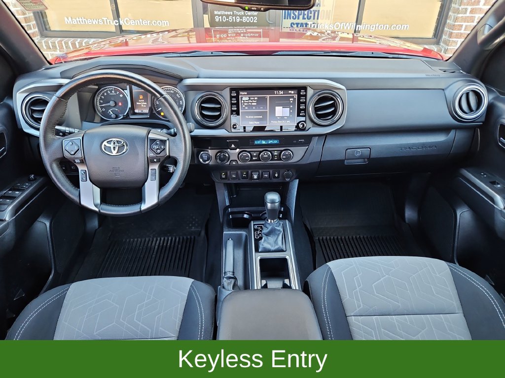 Used 2021 Toyota Tacoma TRD Off-Road w/ Technology Package AWD/4WD image 9