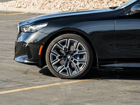 Certified 2025 BMW 530i xDrive 530i xDrive w/ M Sport Package image 8