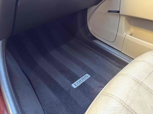 Used 2011 Hyundai Equus Ultimate image 48