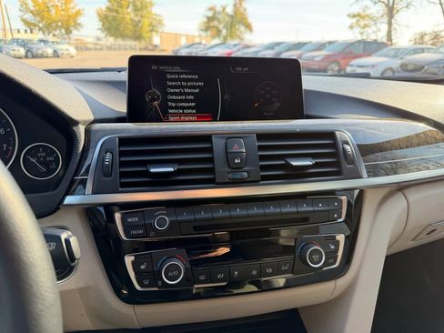Used 2016 BMW 340i xDrive Sedan image 22