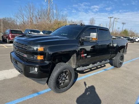 Used 2018 Chevrolet Silverado 2500 LTZ w/ Duramax Plus Package image 2