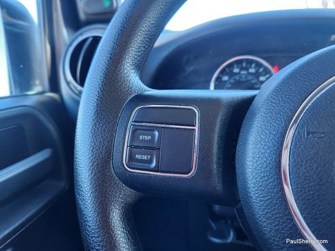 Used 2015 Jeep Wrangler Unlimited Sport image 32