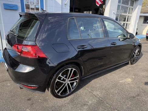 Used 2017 Volkswagen GTI Sport image 7