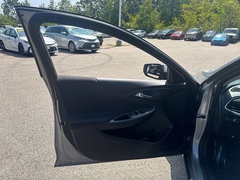 Used 2023 Chevrolet Malibu LT image 22