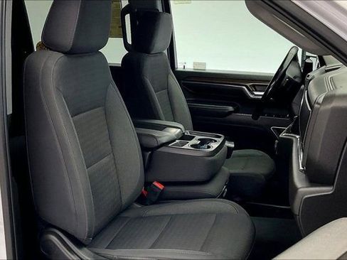 Used 2024 Chevrolet Silverado 2500 LT image 6