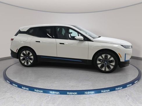 Used 2023 BMW iX xDrive50 w/ Convenience Package image 4