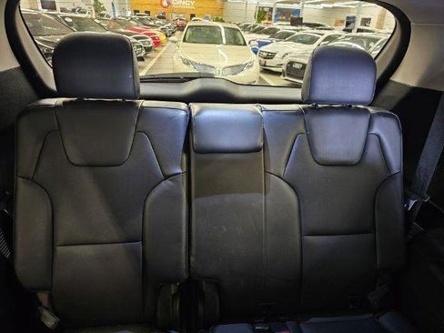 Used 2020 Kia Telluride S w/ S 8 Passenger Seating Package AWD/4WD image 34