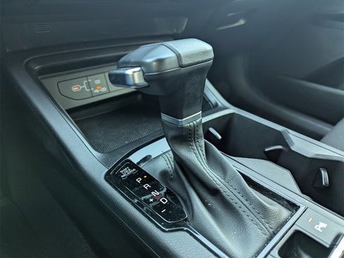 Used 2025 Kia K5 LXS image 12