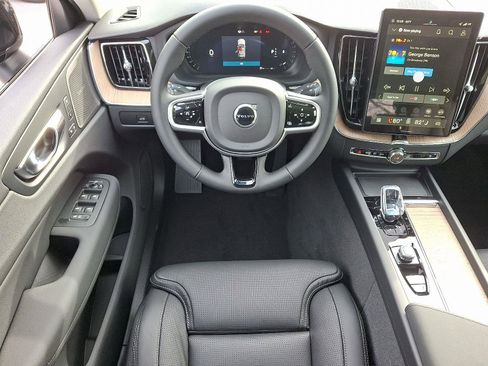 New 2026 Volvo XC60 B5 Ultra w/ Protection Package Premier image 7