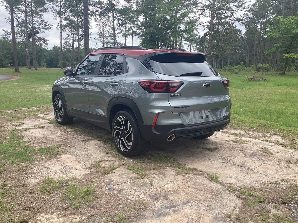 New 2026 Chevrolet TrailBlazer RS w/ Convenience Package FWD image 3