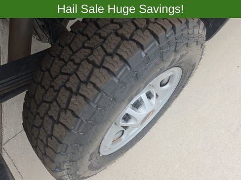 Used 2022 Chevrolet Silverado 2500 W/T w/ WT Convenience Package AWD/4WD image 4
