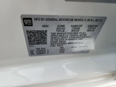 Used 2024 GMC Sierra 1500 SLT w/ SLT Premium Package AWD/4WD image 19