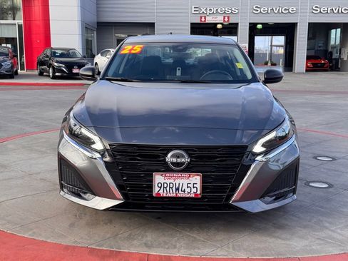 Certified 2025 Nissan Altima 2.5 S image 3