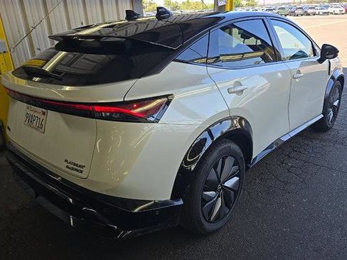 Used 2023 Nissan Ariya AWD/4WD image 3