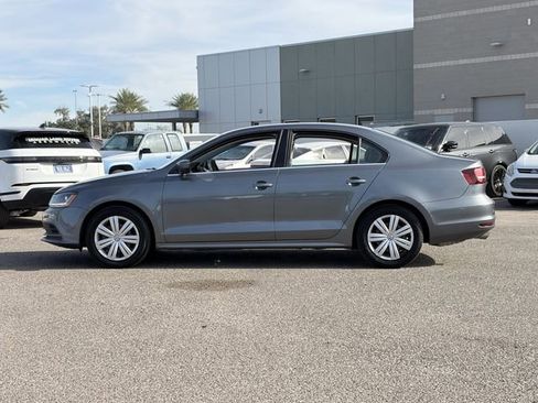 Used 2017 Volkswagen Jetta S image 30