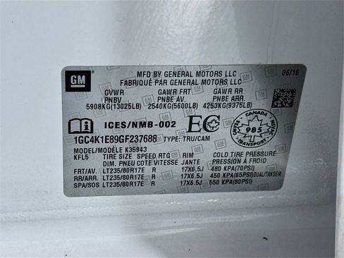 Used 2016 Chevrolet Silverado 3500 High Country image 35