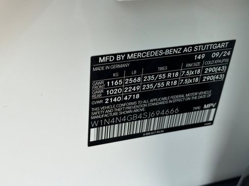 Certified 2025 Mercedes-Benz GLA 250 image 35